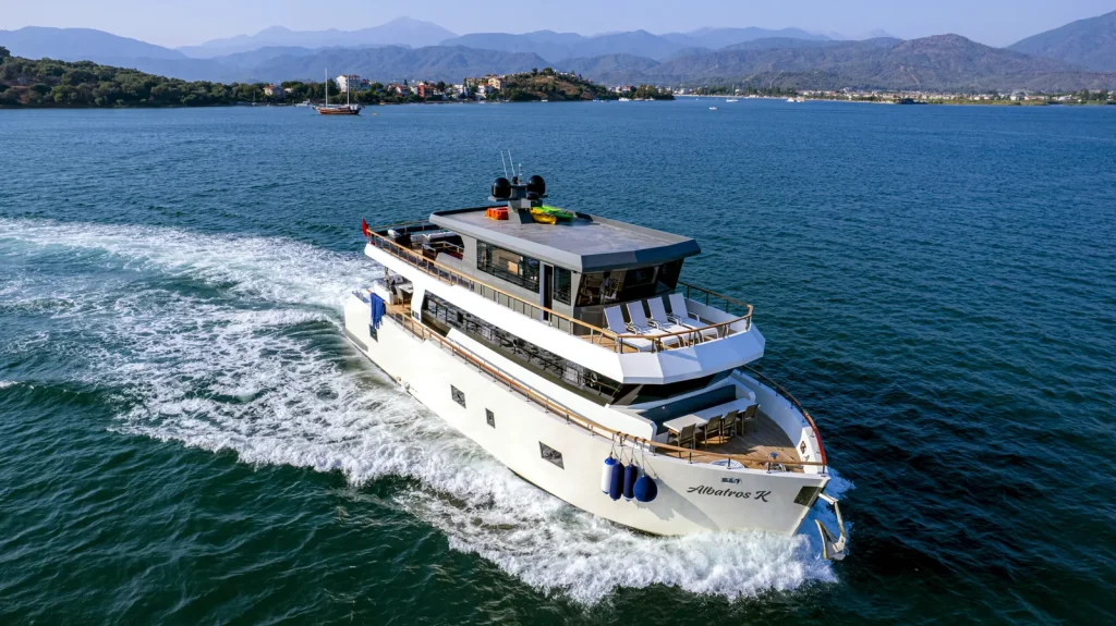Motor Yacht Albatros Explorer