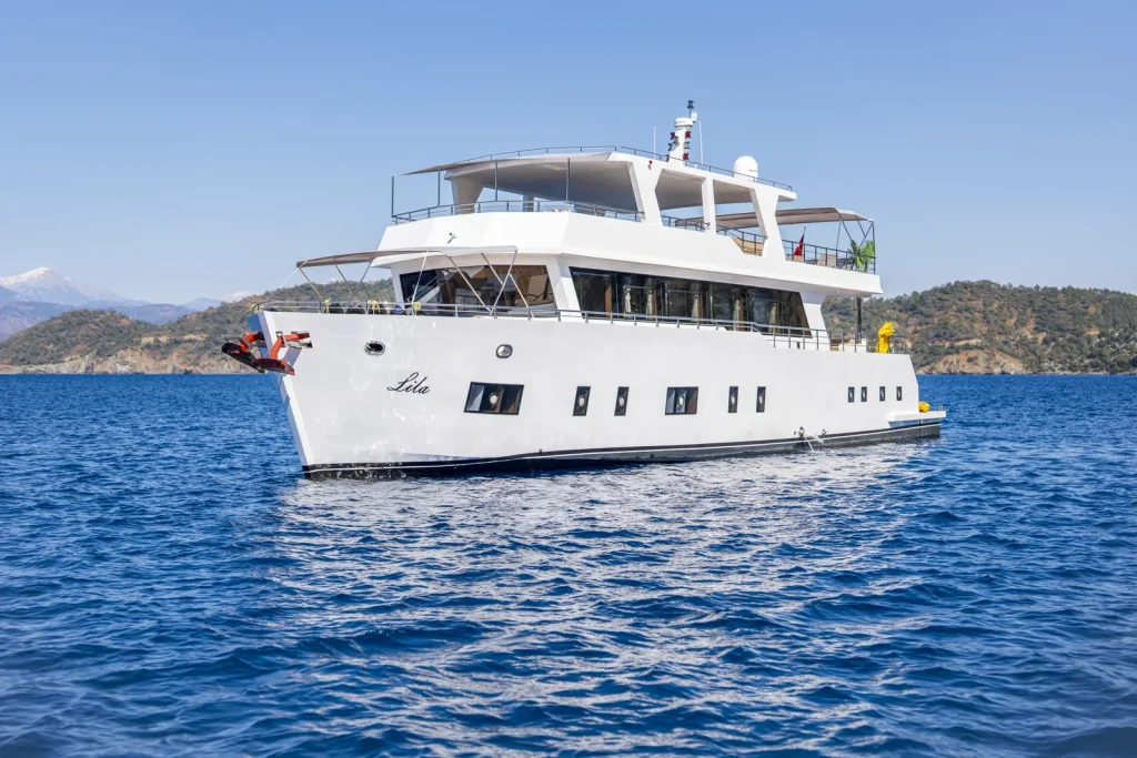 Motor Yacht Lila