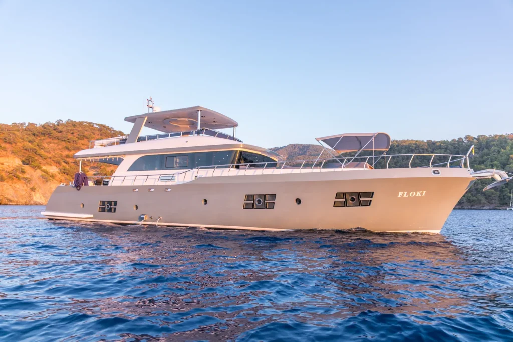 Motor Yacht Floki
