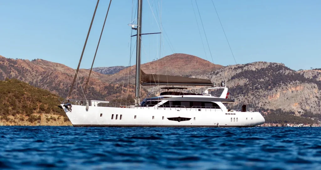 Motorsailer Son Of Wind